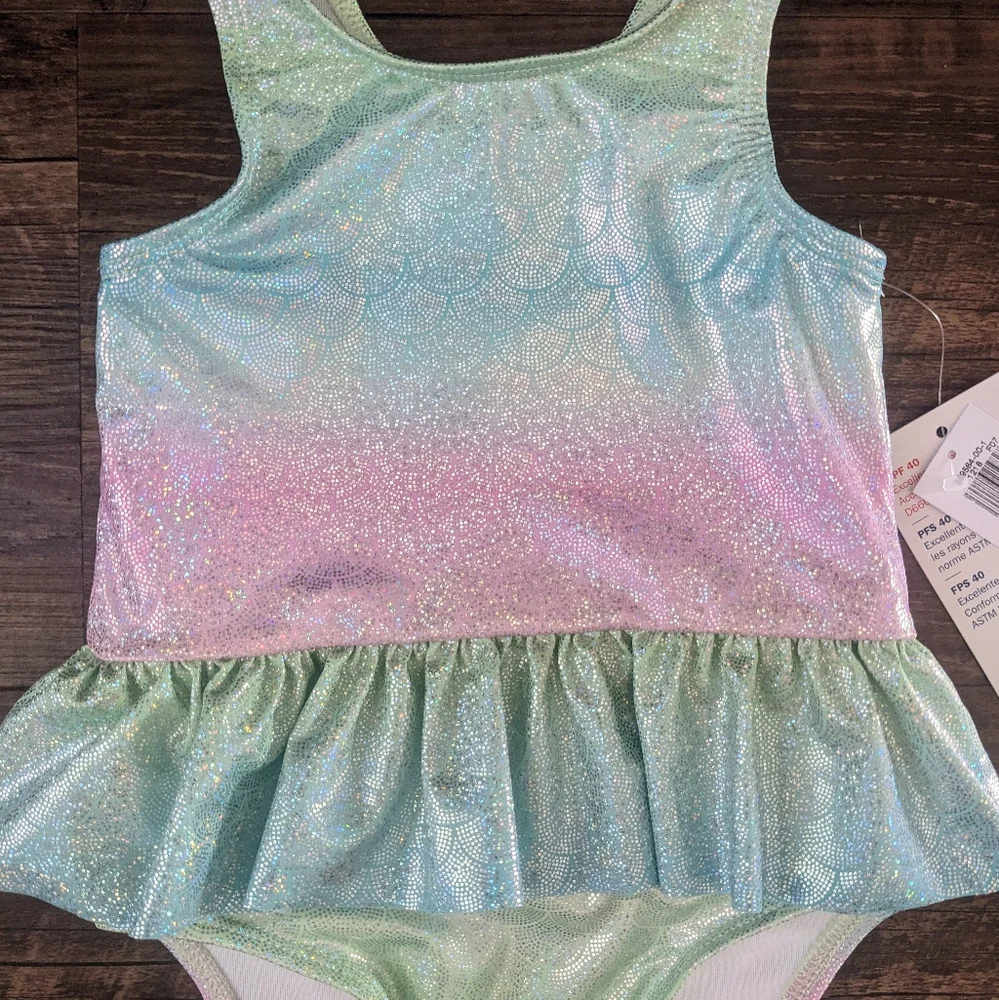 NWT Old Navy Swimsuit
